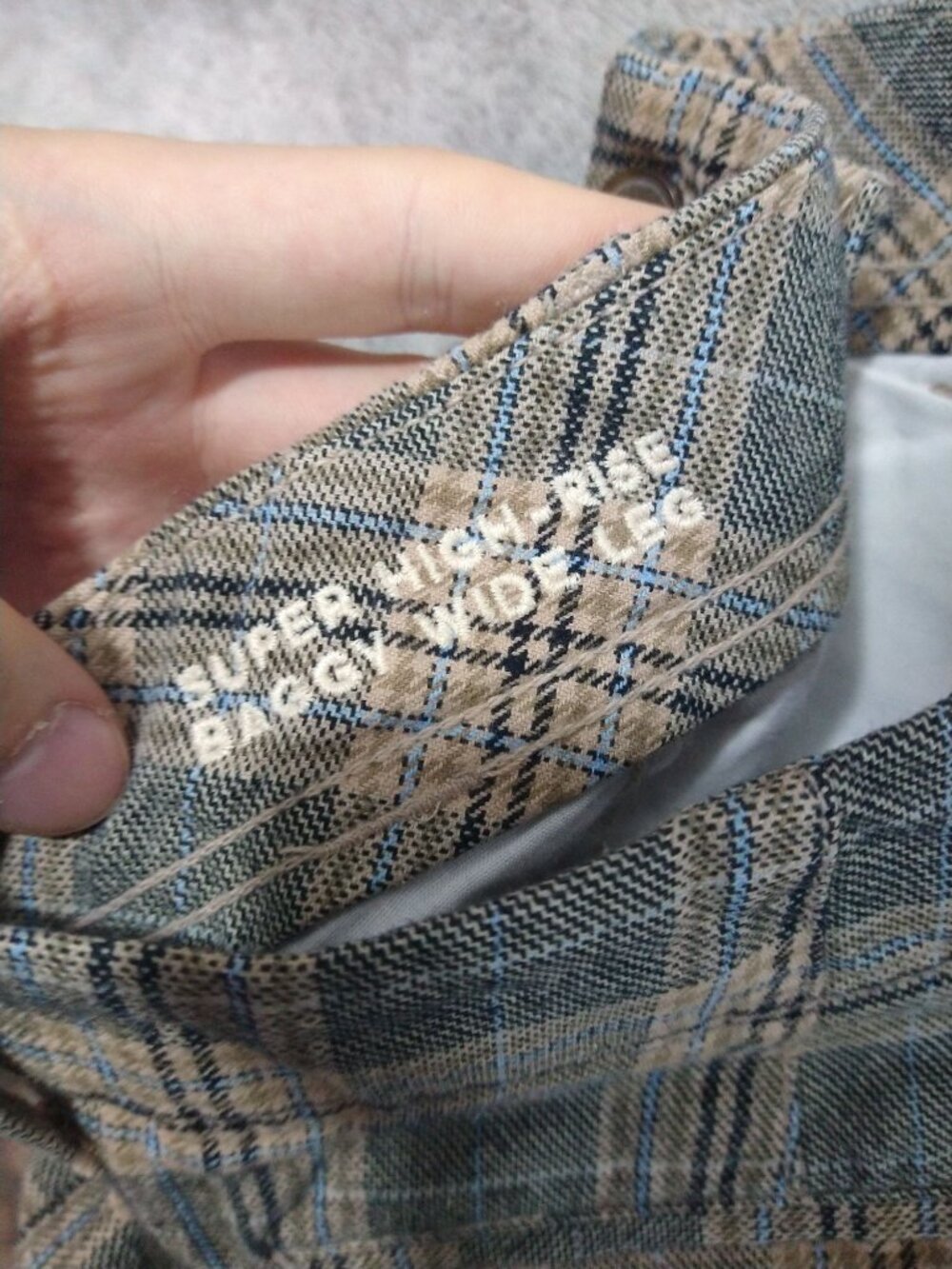 American Eagle Pants Womens 12 Short Beige Plaid Super High Rise Baggy Wide Leg - Picture 9 of 10